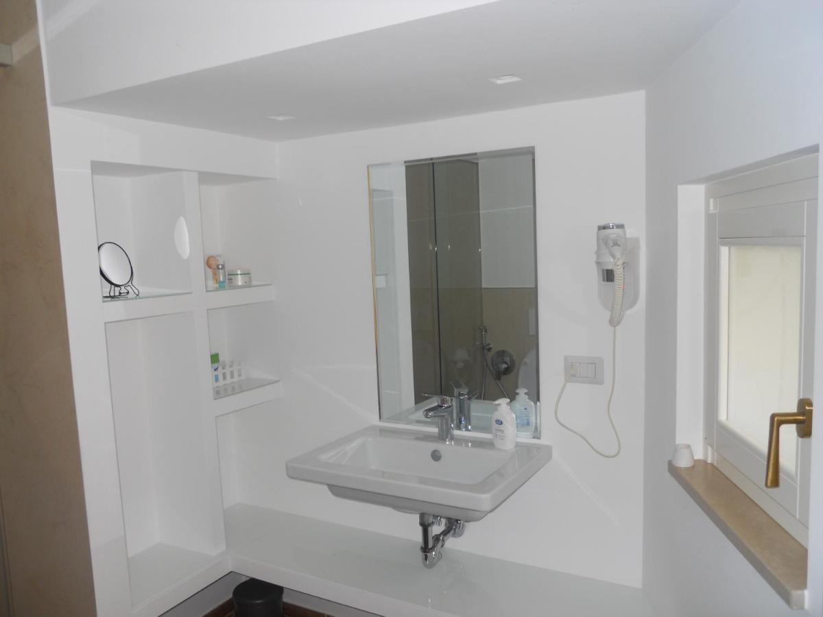 La Soffitta Covelli Bed & Breakfast Трани Екстериор снимка