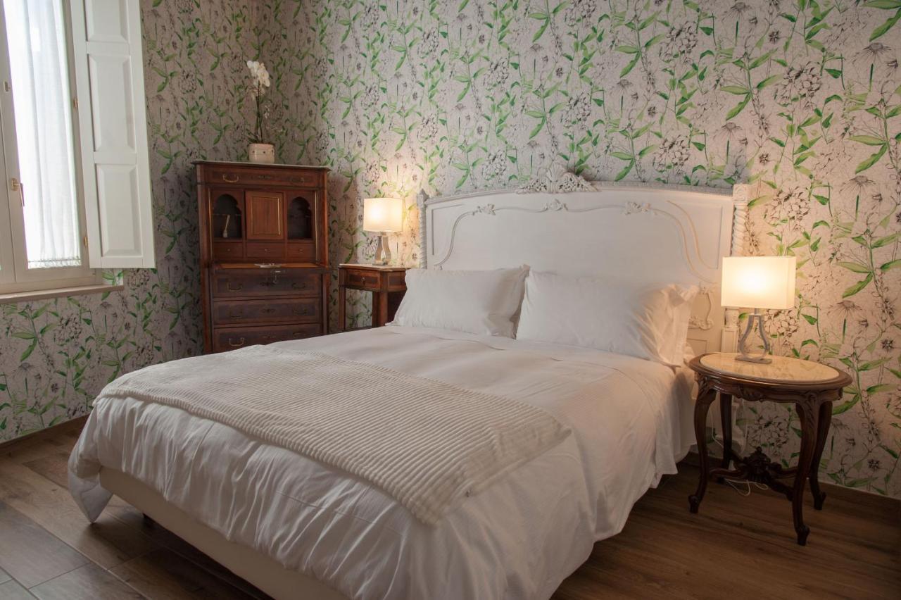 La Soffitta Covelli Bed & Breakfast Трани Екстериор снимка