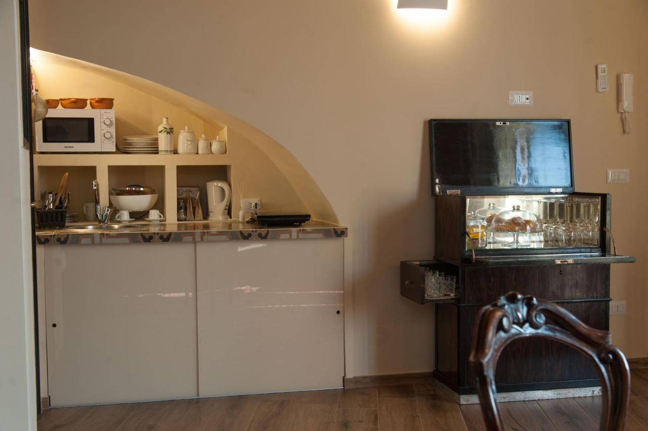 La Soffitta Covelli Bed & Breakfast Трани Екстериор снимка